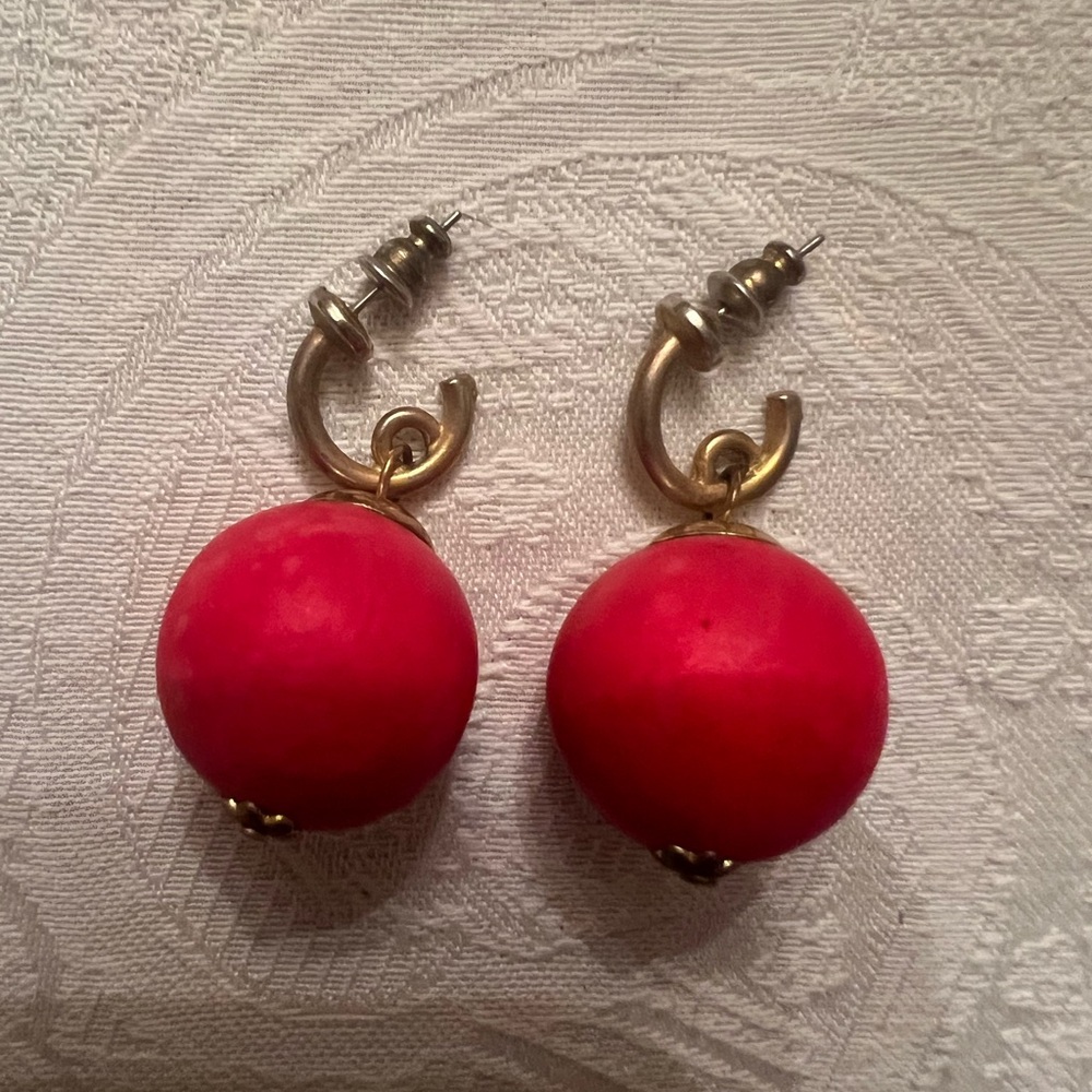 Wooden Bead Earrings set of 5 pairs. - Picture 6 of 6